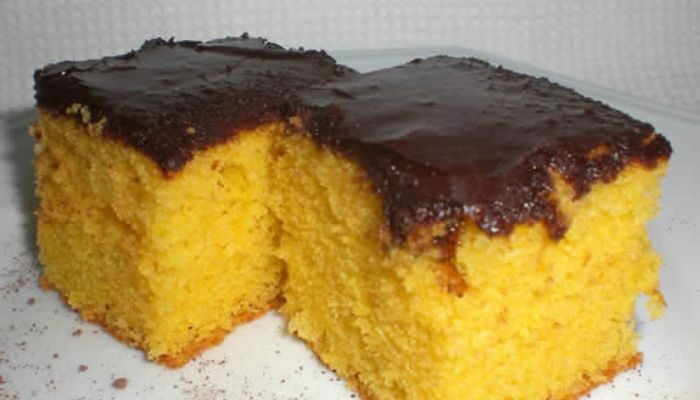 BOLO DE CENOURA DE LIQUIDIFICADOR