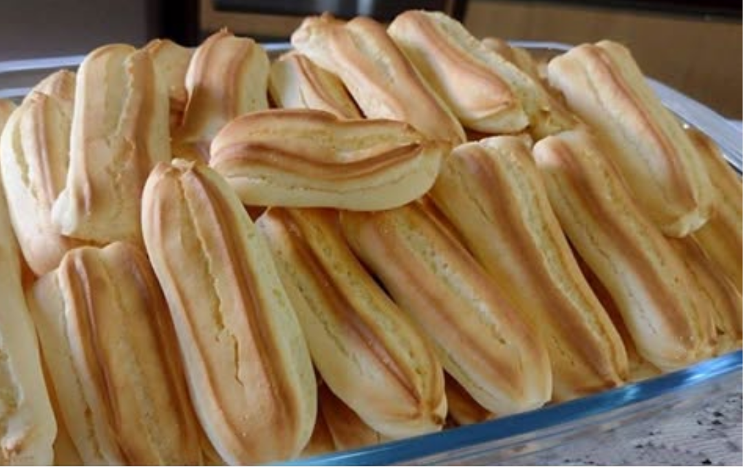 Biscoitinho Caseiro Que Derrete Na Boca Com Apenas 4 Ingredientes E Fica Pronto Em Minutos